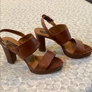 Gorgeous brown leather sandals with 31/2” heel